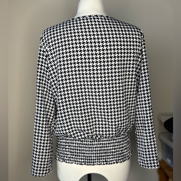 MICHAEL Michael Kors Black and White Blouse - Picture 8 of 12